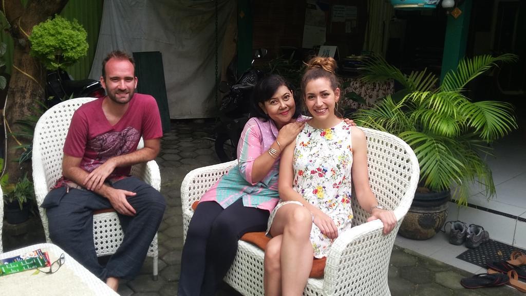 Pendopo Andari Homestay Yogyakarta Exterior foto