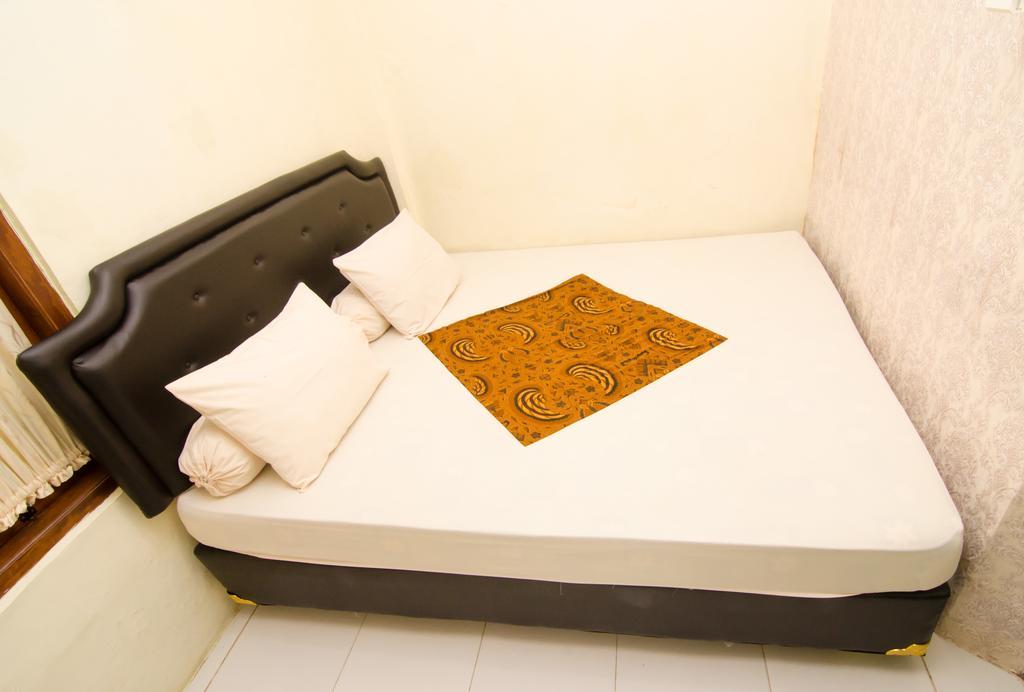 Pendopo Andari Homestay Yogyakarta Exterior foto