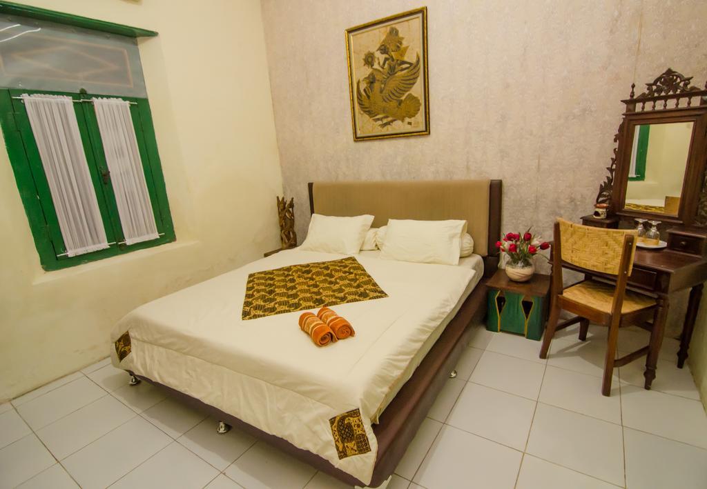 Pendopo Andari Homestay Yogyakarta Exterior foto