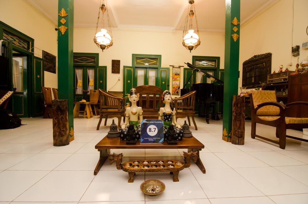 Pendopo Andari Homestay Yogyakarta Exterior foto