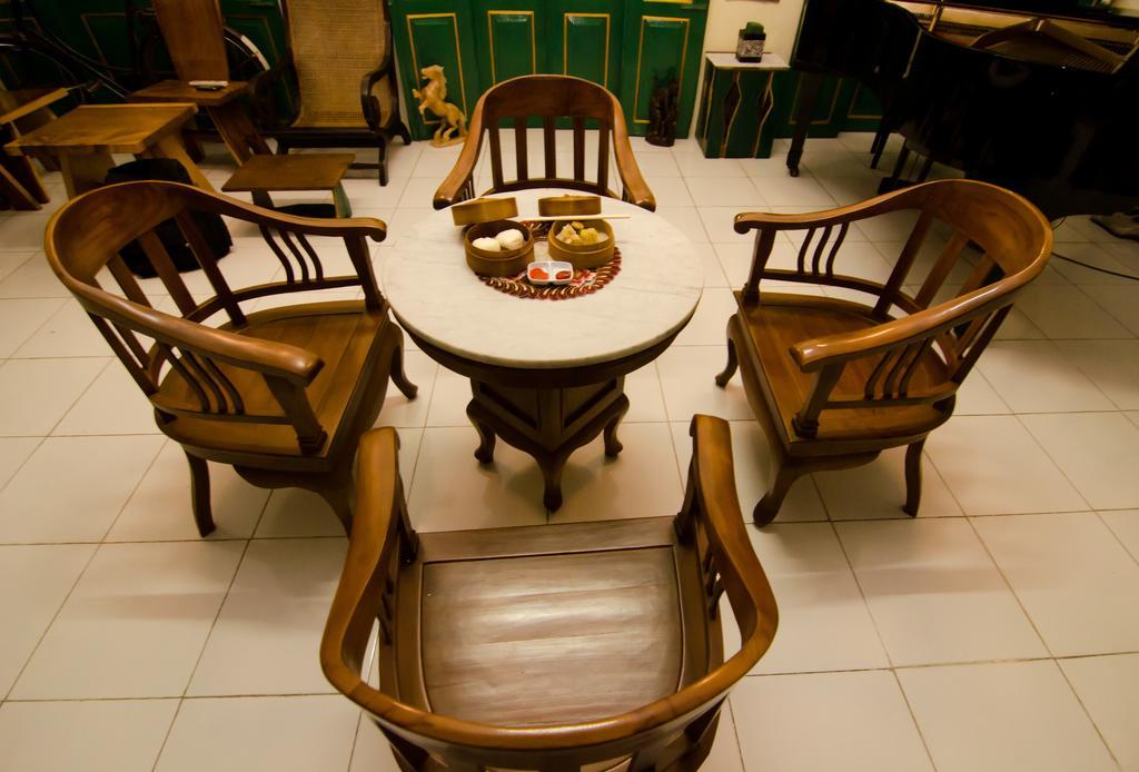 Pendopo Andari Homestay Yogyakarta Exterior foto