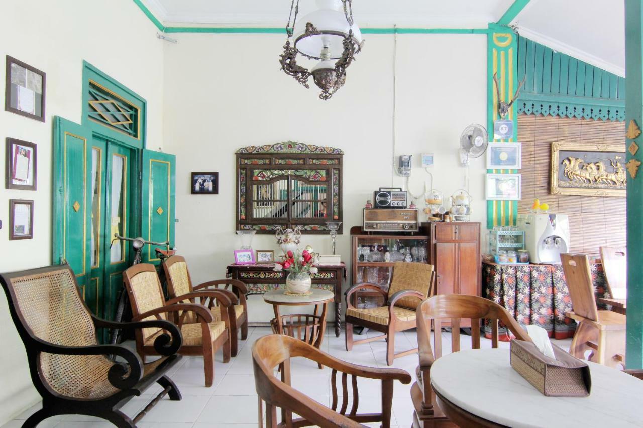 Pendopo Andari Homestay Yogyakarta Exterior foto