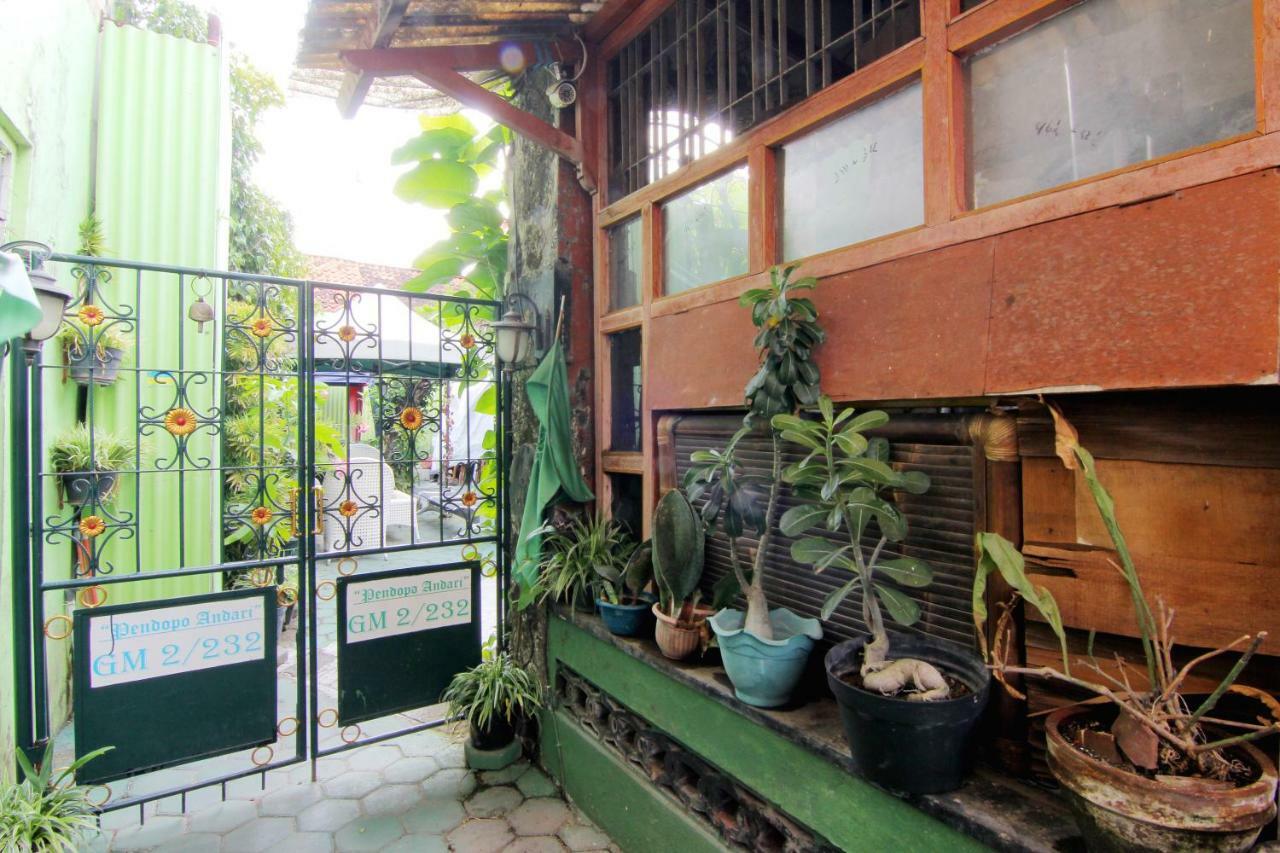 Pendopo Andari Homestay Yogyakarta Exterior foto