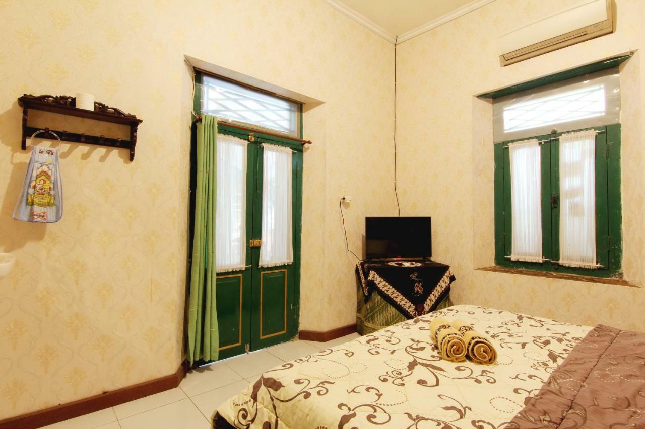 Pendopo Andari Homestay Yogyakarta Exterior foto